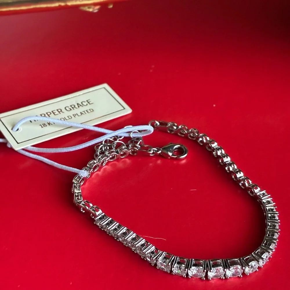 Silver bracelet,Elegant Silver Bracelet with Sparkling Accents